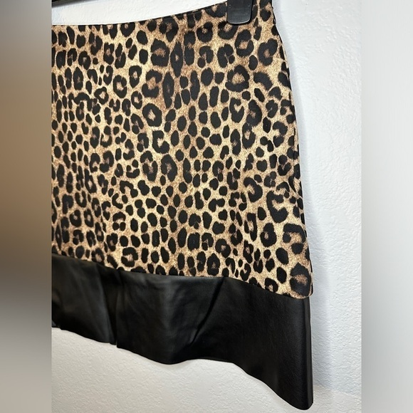 NWT Michael Kors Cheetah Print & Faux Leather A-line Skirt Size P (size 2) - Picture 3 of 9